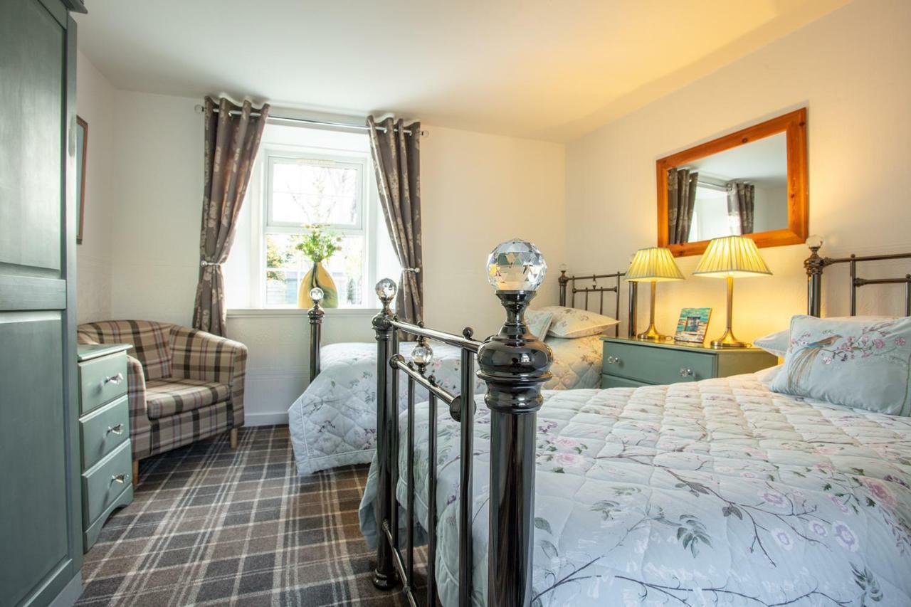 Ladysmith Guest House Ullapool Exterior foto
